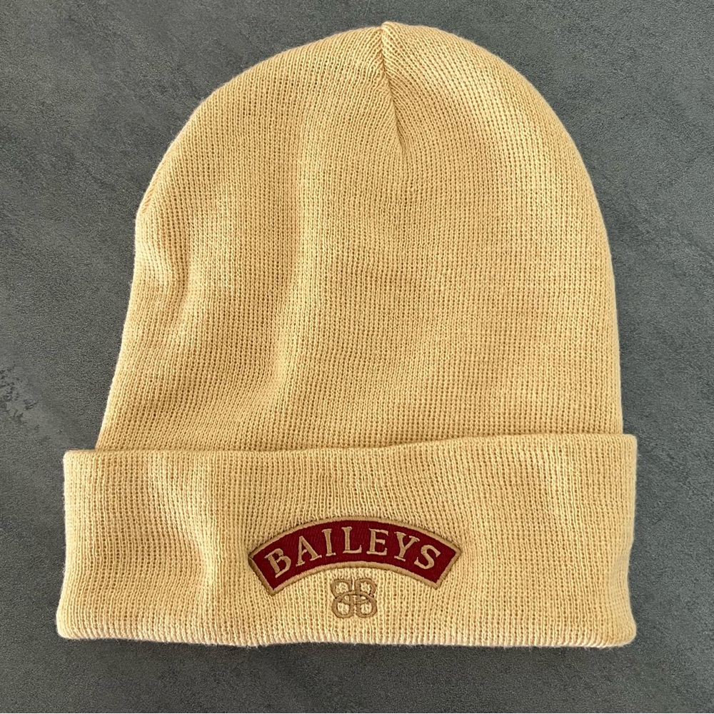 Baileys Irish Cream Liqueur Liquor Alcohol Promo Beanie Hat Adult One Size‎ Logo